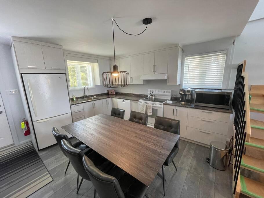 Maison Sur Le Lac Desbiens Екстер'єр фото